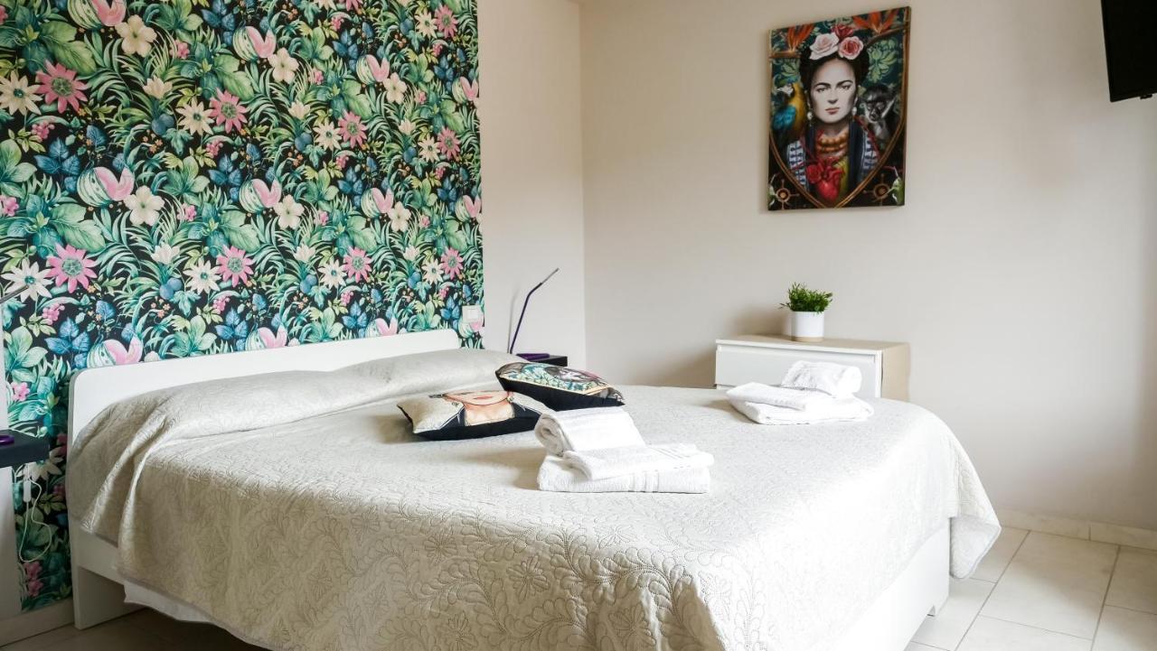 Aparthotel Le Sirene - Frida Тиволи Экстерьер фото